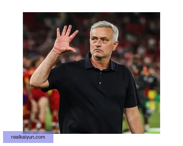 穆里尼奥战术思想深远影响，重塑现代足球比赛策略与球员发展值得关注